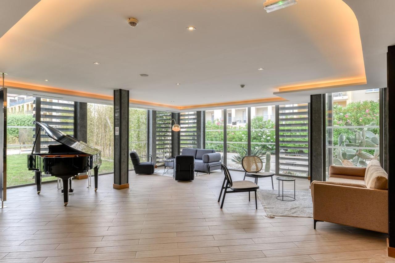 Zenitude Hotel Residences Juvignac Монпелие Екстериор снимка